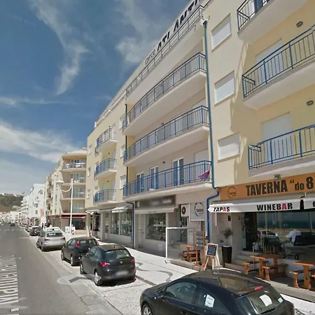 Nazare Apartamento Em Frente Ao Mar Exterior photo